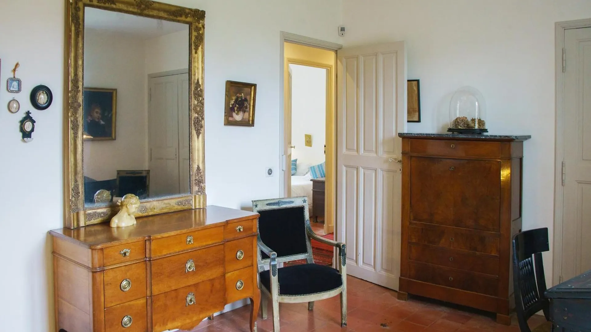 Holiday Home In Lourmarin Stunning View Of The Chateau