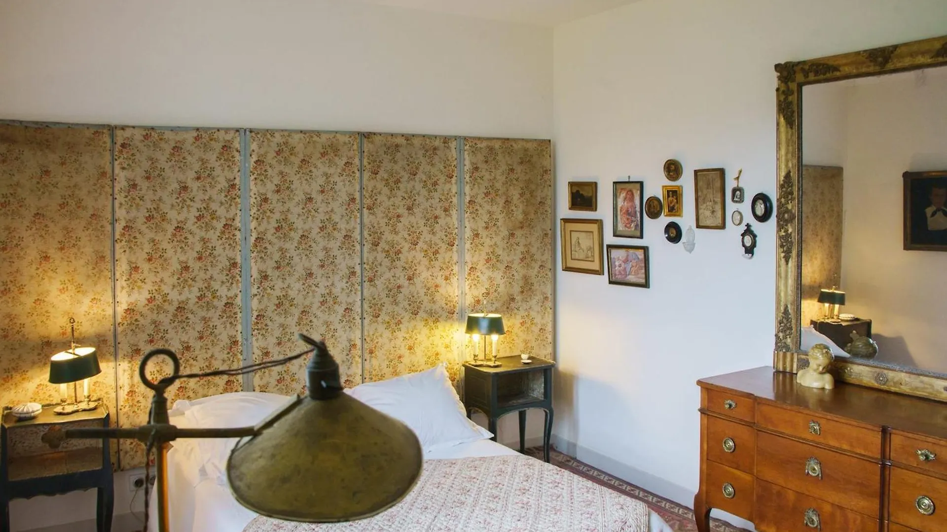 Holiday Home In Lourmarin Stunning View Of The Chateau 0*,