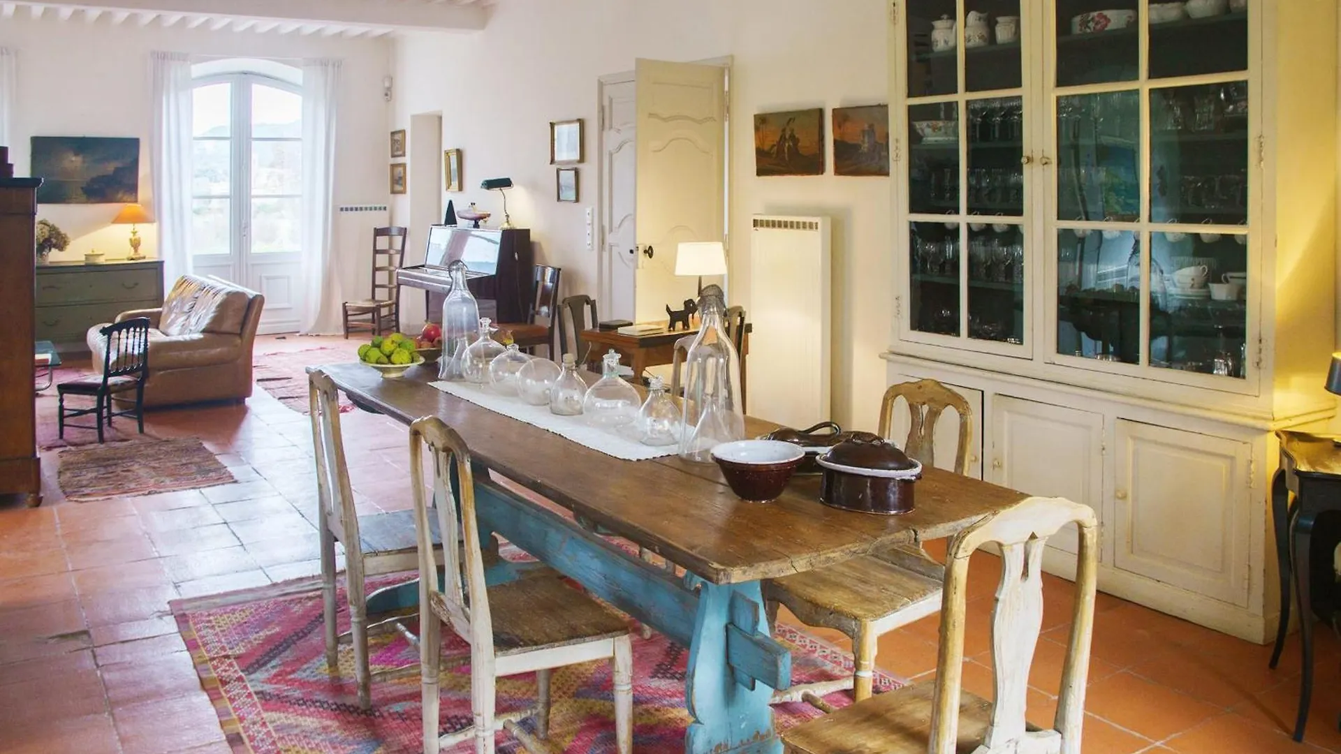 Holiday Home In Lourmarin Stunning View Of The Chateau 0*,