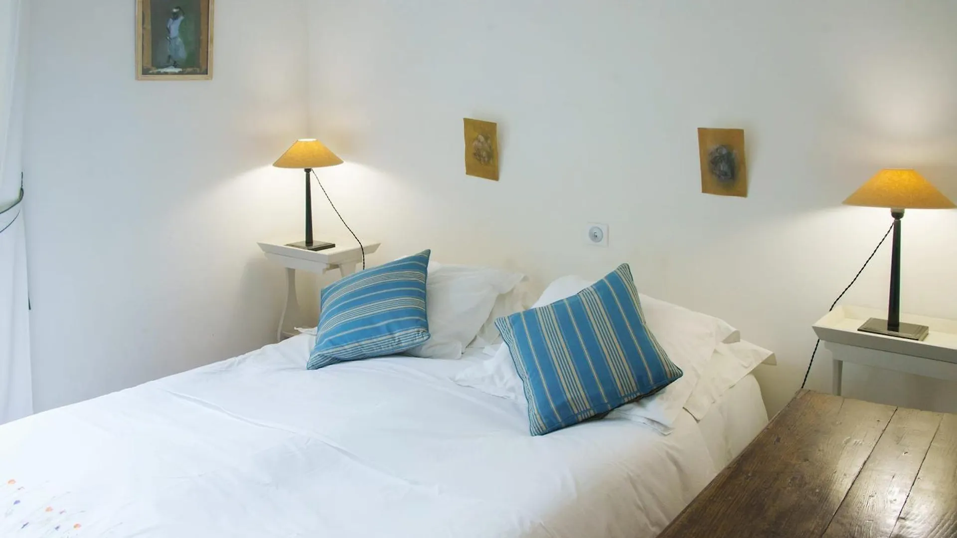 Holiday Home In Lourmarin Stunning View Of The Chateau